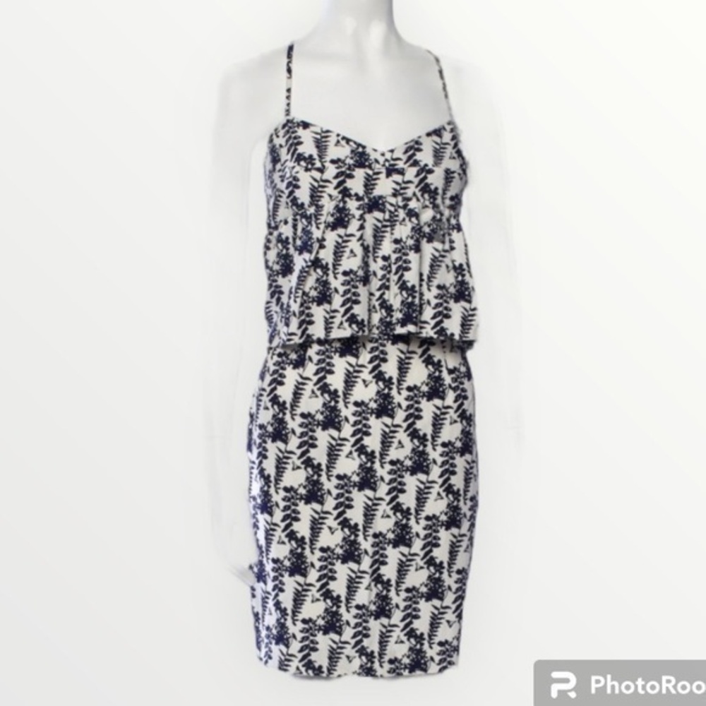 🍕🪻WHIT silk mini dress blue and white ruffle tiered front leaf pattern